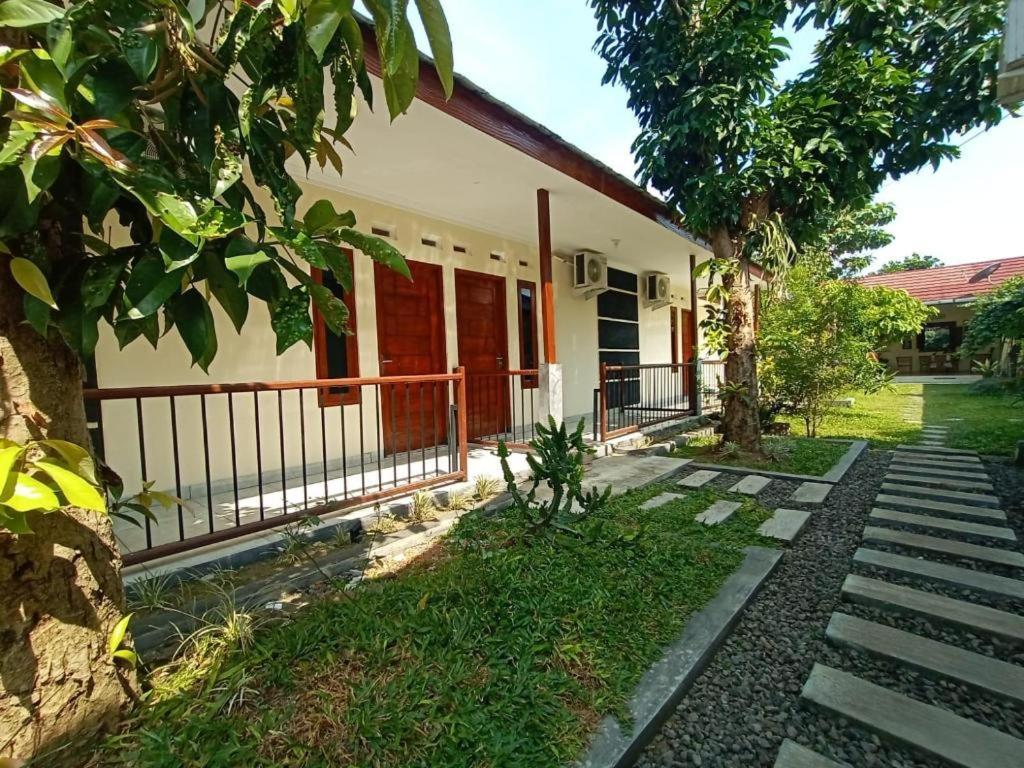 Express O 91578 Villali Jogja Yogyakarta Bagian luar foto